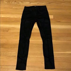Just Black Size 27 Distressed Black Skinny jean